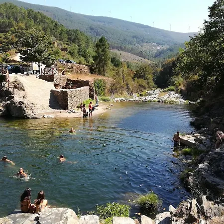 Vakantiehuis Casa Da Laura - Um Refugio Na Serra Da Estrela