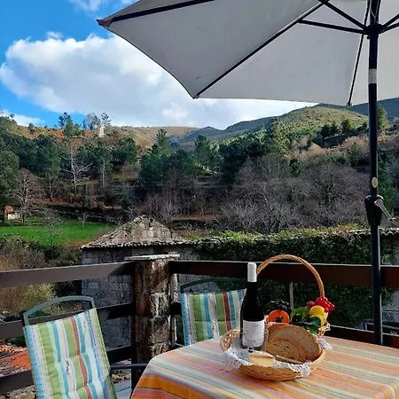 Casa Da Laura - Um Refugio Na Serra Da Estrela Dom wakacyjny *