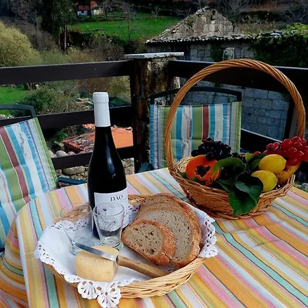Casa Da Laura - Um Refugio Na Serra Da Estrela Vakantiehuis *