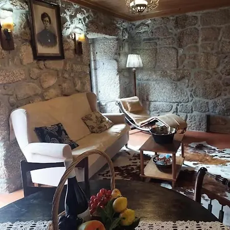 Casa Da Laura - Um Refugio Na Serra Da Estrela Alvoco da Serra