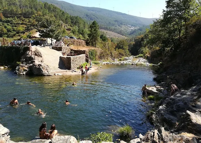 Prázdninový dům Casa Da Laura - Um Refugio Na Serra Da Estrela