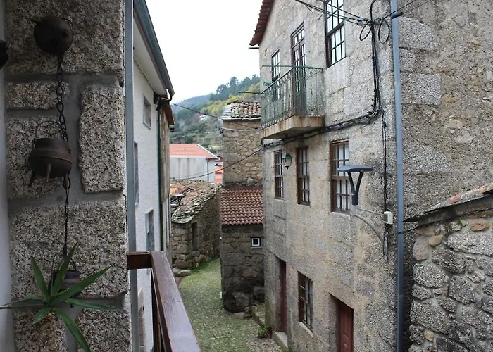 Casa de Férias Casa Da Laura - Um Refugio Na Serra Da Estrela Alvoco da Serra
